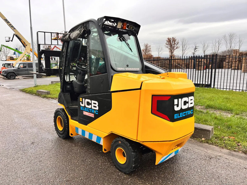 JCB TLT30-19E - Cargadora de ruedas telescópica: foto 5 JCB TLT30-19E - Cargadora de ruedas telescópica: foto 5