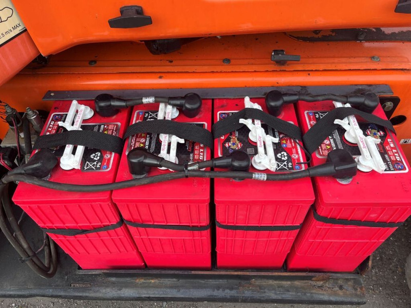 Plataforma articulada JLG E450AJ: foto 10 Plataforma articulada JLG E450AJ: foto 10