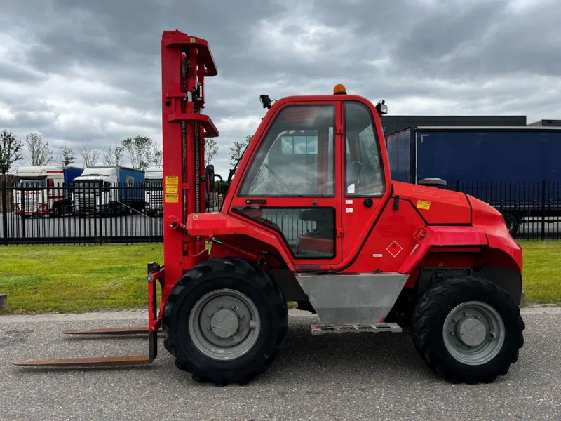 Manitou M30-4 4X4 - Carretilla todo terreno: foto 3 Manitou M30-4 4X4 - Carretilla todo terreno: foto 3