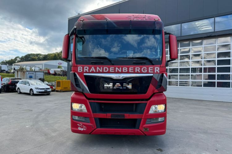 MAN TGX 18.440 4x2 XL C0703 - Cabeza tractora: foto 2 MAN TGX 18.440 4x2 XL C0703 - Cabeza tractora: foto 2