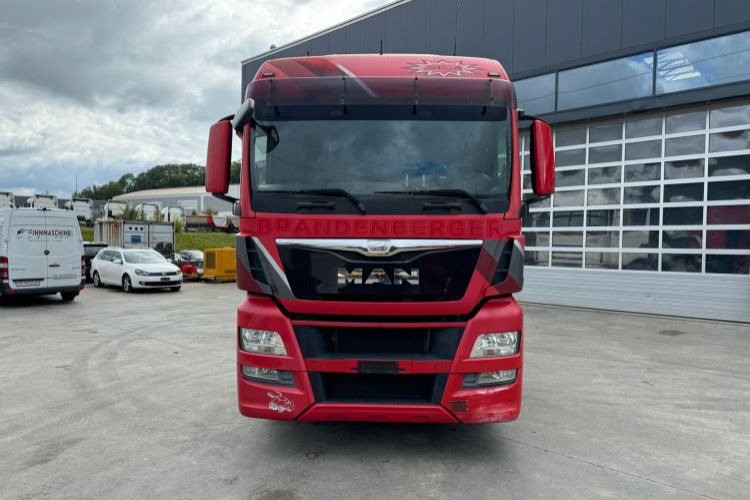 MAN TGX 18.440 XL C1452 - Cabeza tractora: foto 2 MAN TGX 18.440 XL C1452 - Cabeza tractora: foto 2