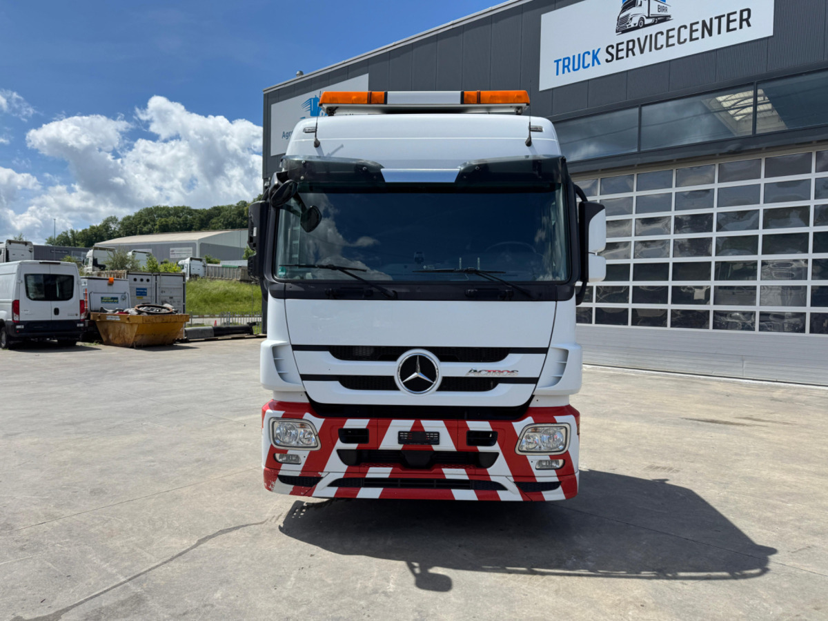 MERCEDES Actros 1848 4x2 - Cabeza tractora: foto 2 MERCEDES Actros 1848 4x2 - Cabeza tractora: foto 2