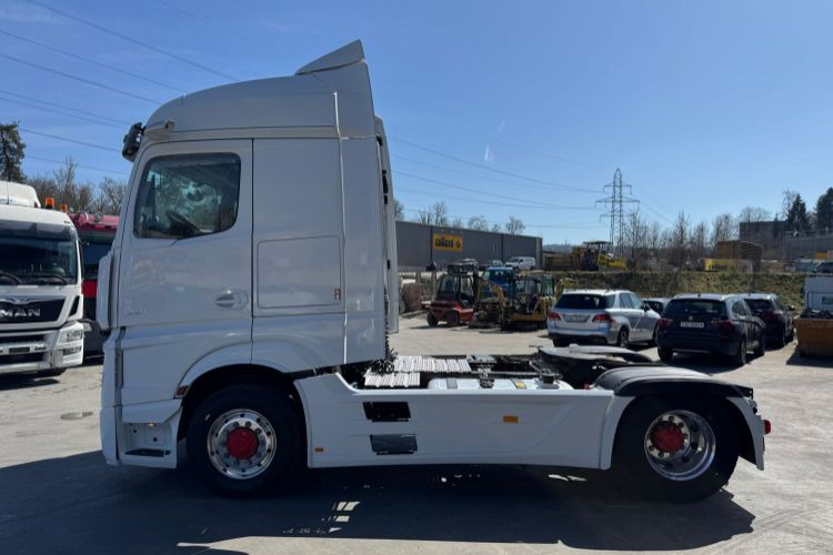 Cabeza tractora nuevo Mercedes-Benz Actros 1851 4x4 Hydraulik: foto 18