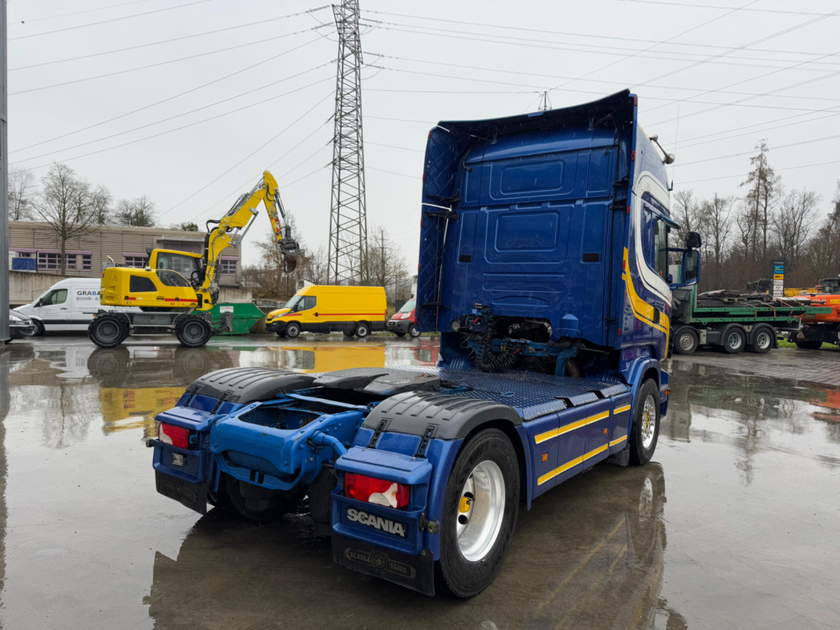 SCANIA R620 V8 Analog Tacho - Cabeza tractora: foto 5 SCANIA R620 V8 Analog Tacho - Cabeza tractora: foto 5