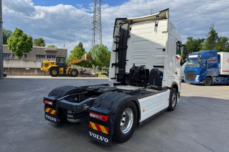 Volvo FH-460 4x2 C5273 - Cabeza tractora: foto 4 Volvo FH-460 4x2 C5273 - Cabeza tractora: foto 4