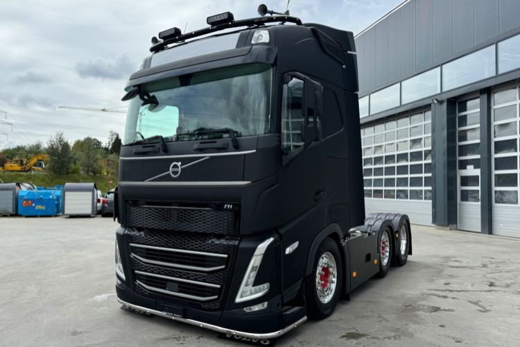Volvo FH-500 TC 6x2 - Cabeza tractora: foto 1 Volvo FH-500 TC 6x2 - Cabeza tractora: foto 1