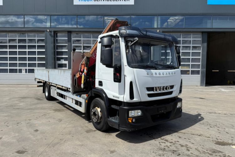 Iveco Eurocargo 160E28 Fassi 135-4 - Camión grúa: foto 3 Iveco Eurocargo 160E28 Fassi 135-4 - Camión grúa: foto 3