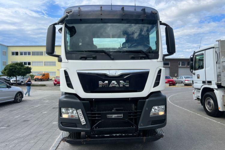 MAN TGS 35.480 10x4 10m3 Förderband 17M... - Camión hormigonera: foto 2 MAN TGS 35.480 10x4 10m3 Förderband 17M... - Camión hormigonera: foto 2