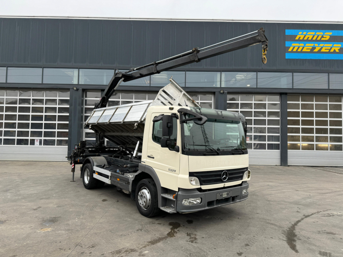 MERCEDES Atego 1329 4x2 Hiab 088-2 - Camión volquete, Camión grúa: foto 5 MERCEDES Atego 1329 4x2 Hiab 088-2 - Camión volquete, Camión grúa: foto 5