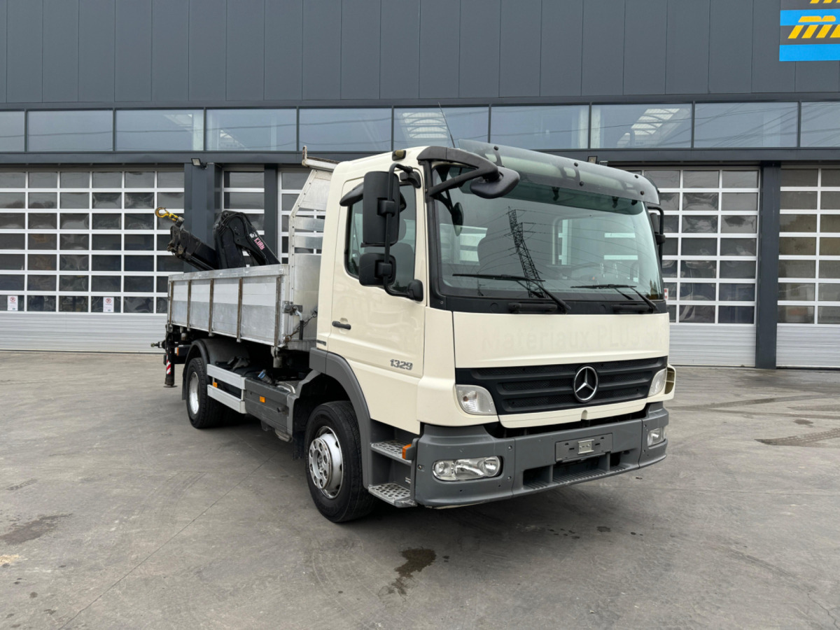 MERCEDES Atego 1329 4x2 Hiab 088-2 - Camión volquete, Camión grúa: foto 4 MERCEDES Atego 1329 4x2 Hiab 088-2 - Camión volquete, Camión grúa: foto 4