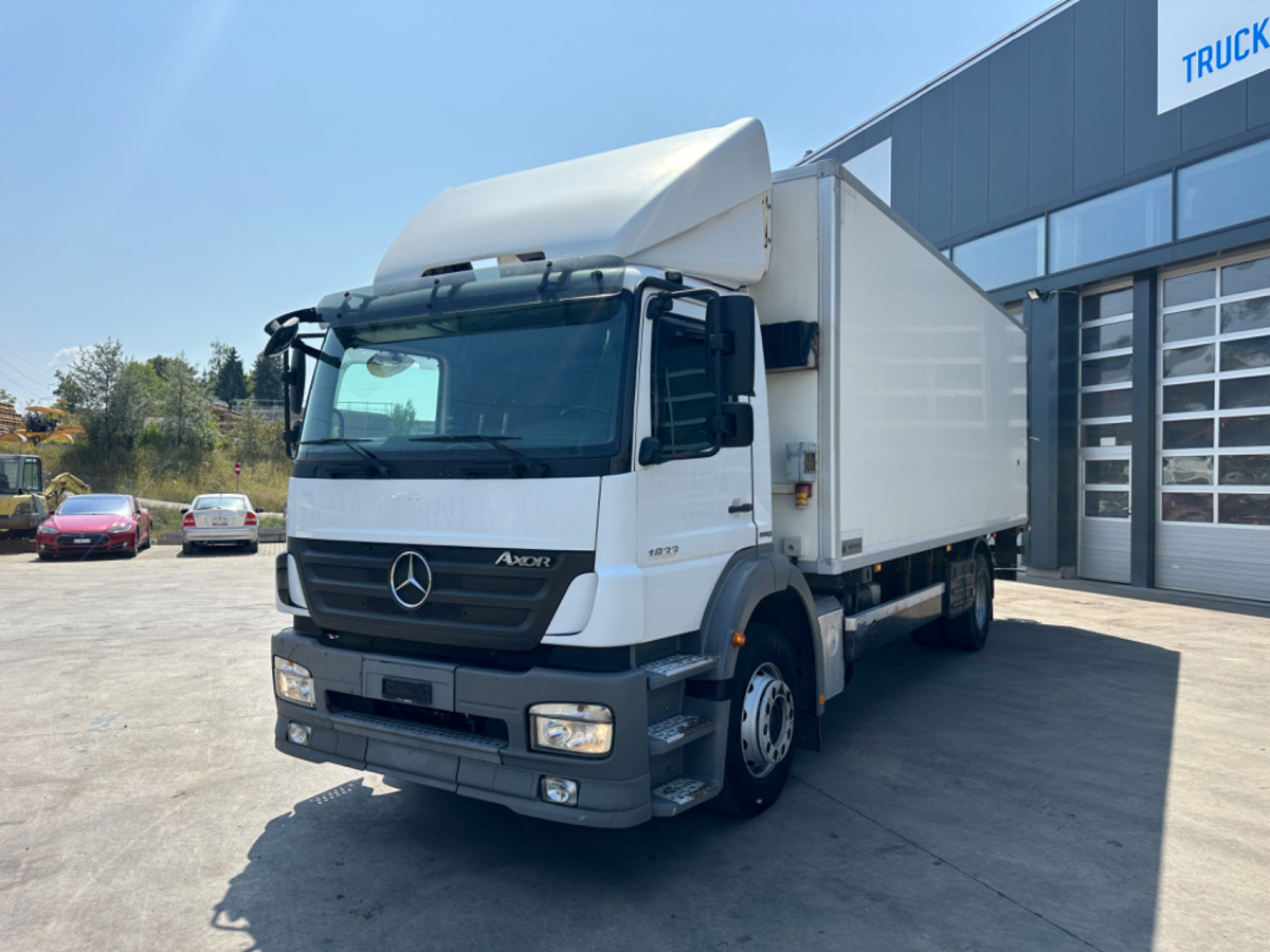 MERCEDES Axor 1833 4x2 Carrier Supra 850 Tiefkühler - Camión frigorífico: foto 1 MERCEDES Axor 1833 4x2 Carrier Supra 850 Tiefkühler - Camión frigorífico: foto 1