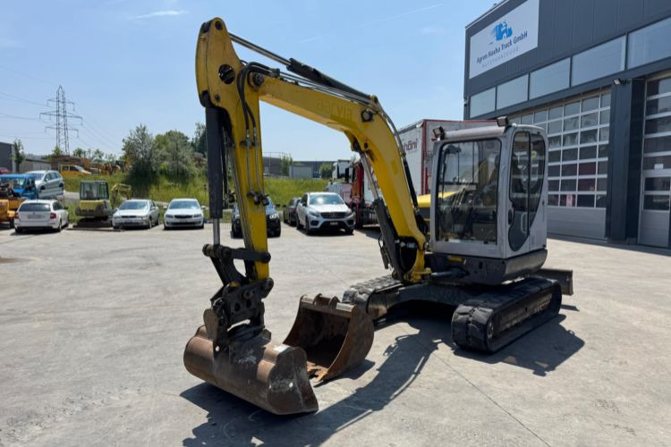 Neuson 6003 - Excavadora de cadenas: foto 1 Neuson 6003 - Excavadora de cadenas: foto 1