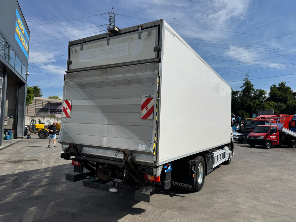 VOLVO FM-410 4x2 Carrier Supra 750 - Camión frigorífico: foto 3 VOLVO FM-410 4x2 Carrier Supra 750 - Camión frigorífico: foto 3