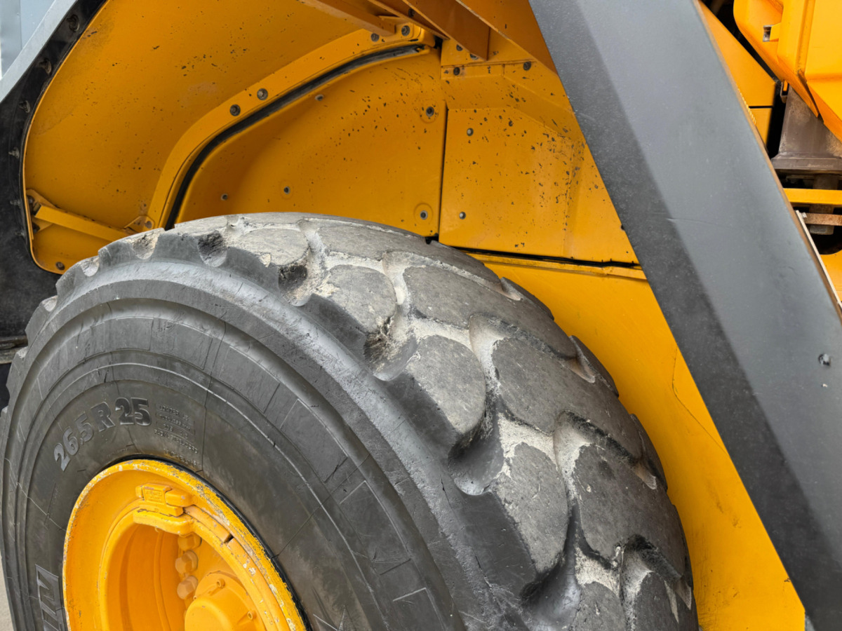 Leasing para VOLVO L180G VOLVO L180G: foto 17