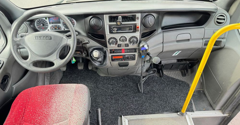 Minibús, Furgoneta de pasajeros Irisbus Iveco Daily / 23 miejsca / Cena 87000 zł netto: foto 6