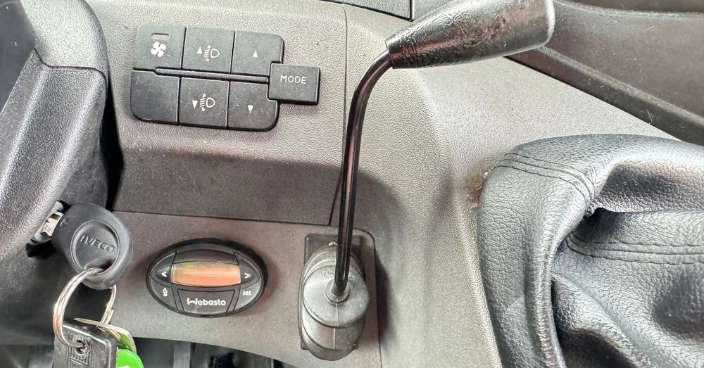 Minibús, Furgoneta de pasajeros Irisbus Iveco Daily / 23 miejsca / Cena 87000 zł netto: foto 10