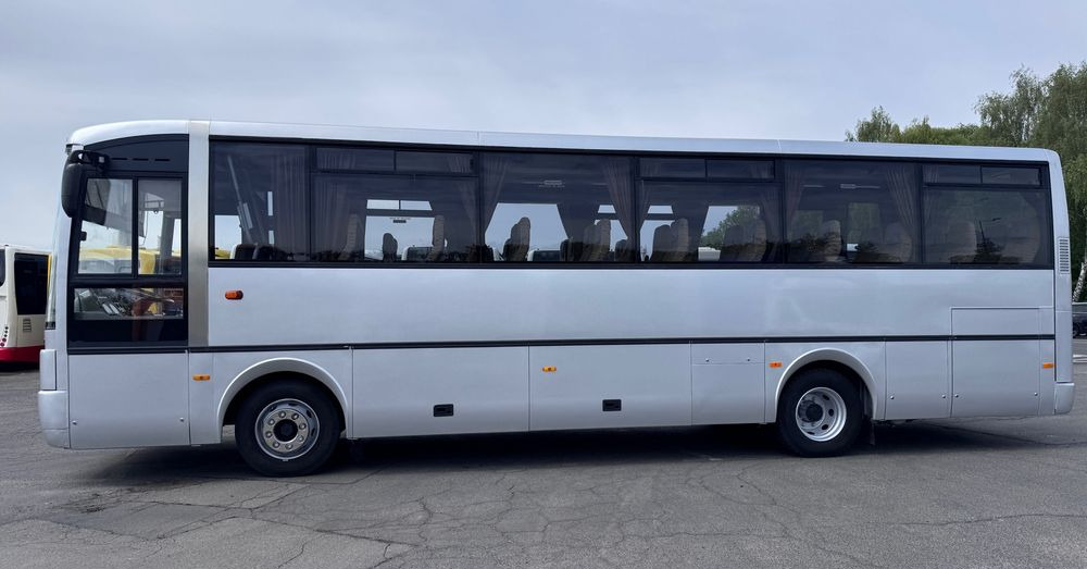 Irisbus Midirider /Midway / 42 miejsca / mały przebieg / Cena:86000 zł netto - Autobús suburbano: foto 4 Irisbus Midirider /Midway / 42 miejsca / mały przebieg / Cena:86000 zł netto - Autobús suburbano: foto 4