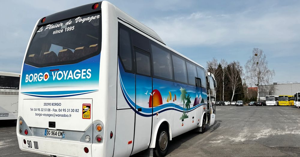 Temsa Opalin 9 / silnik MAN / KLIMA !!! / 39 miejsc / mały przebieg !!! / Cena 114000 zł netto - Autobús suburbano: foto 3 Temsa Opalin 9 / silnik MAN / KLIMA !!! / 39 miejsc / mały przebieg !!! / Cena 114000 zł netto - Autobús suburbano: foto 3
