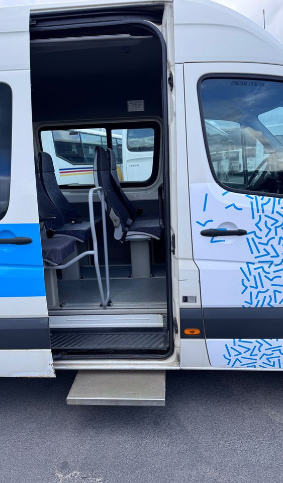 Minibús, Furgoneta de pasajeros Volkswagen Crafter / 23 miejsca / Cena:67000 zł netto: foto 12