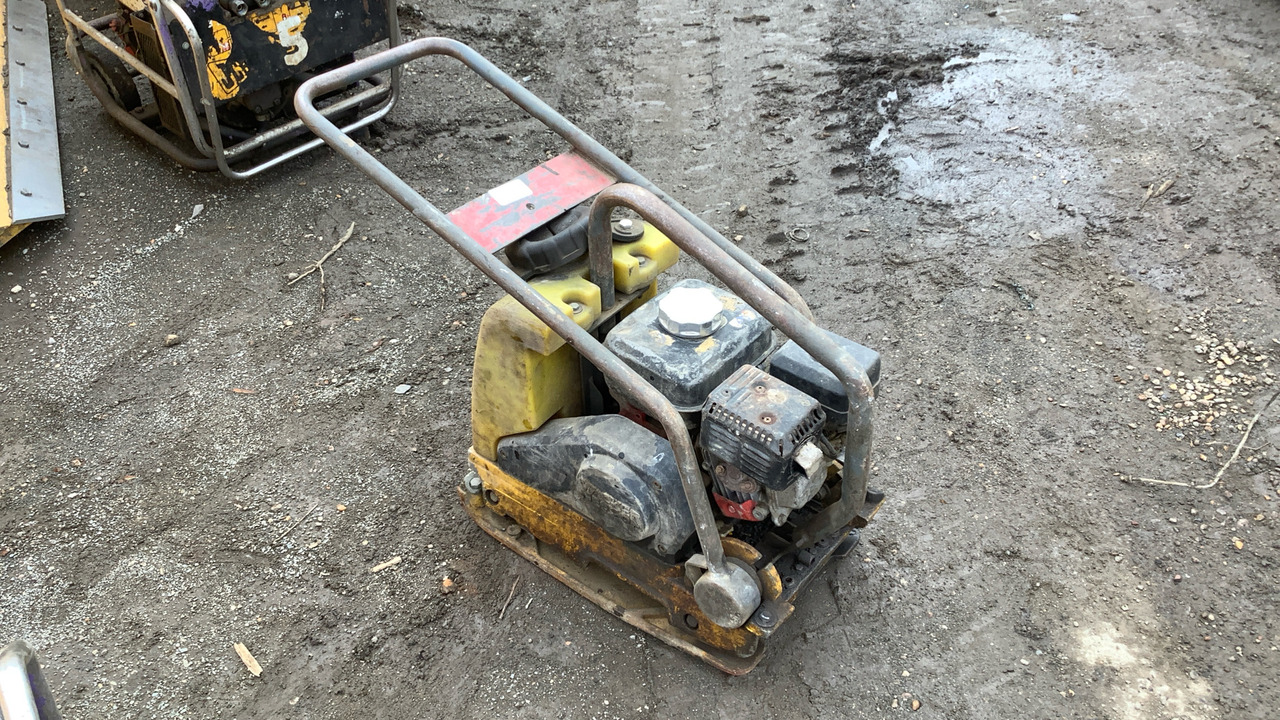 12" WACKER PLATE - Equipo de construcción: foto 2 12" WACKER PLATE - Equipo de construcción: foto 2
