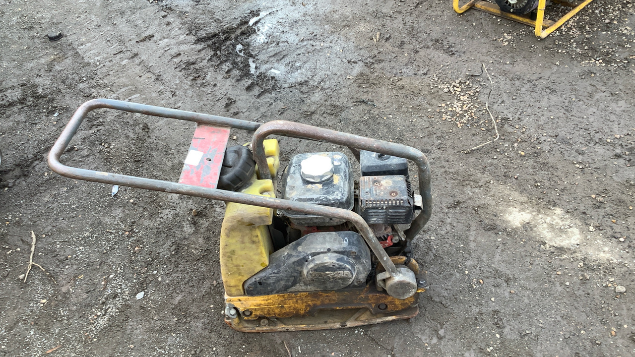 12" WACKER PLATE - Equipo de construcción: foto 3 12" WACKER PLATE - Equipo de construcción: foto 3