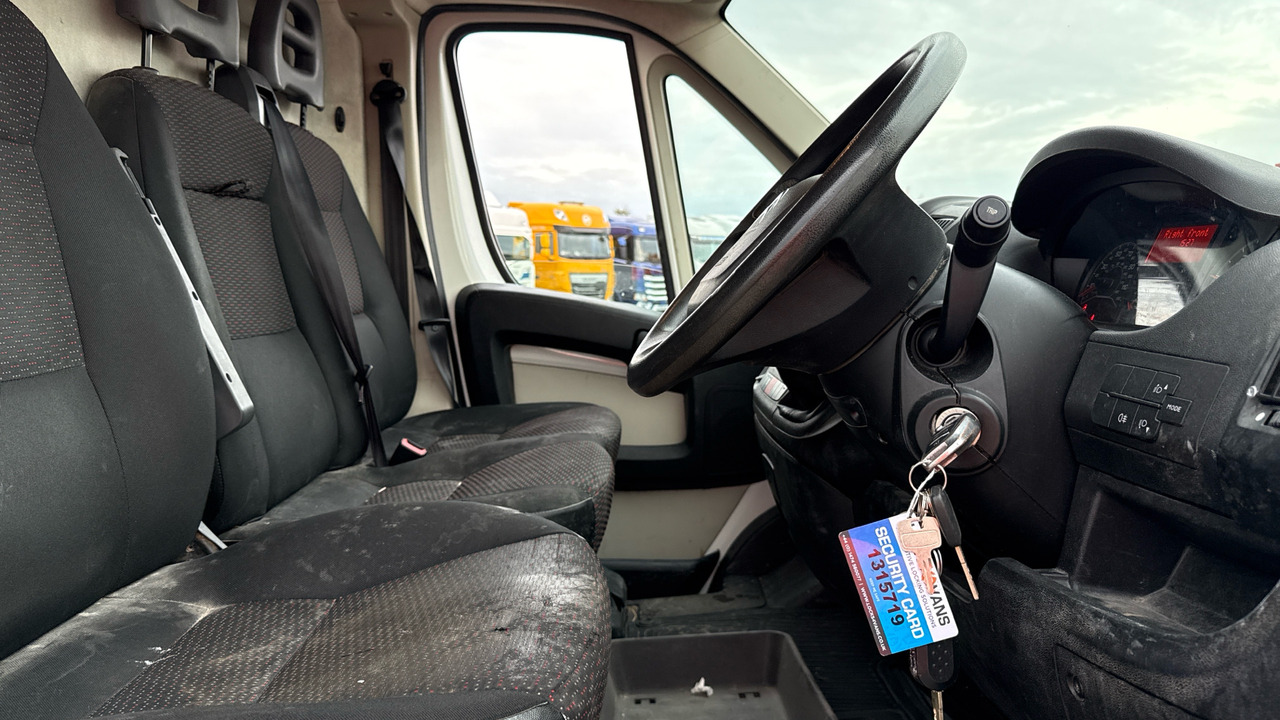 CITROEN RELAY 35 L2H1 2.2 HDi 130ps - Furgón: foto 5 CITROEN RELAY 35 L2H1 2.2 HDi 130ps - Furgón: foto 5