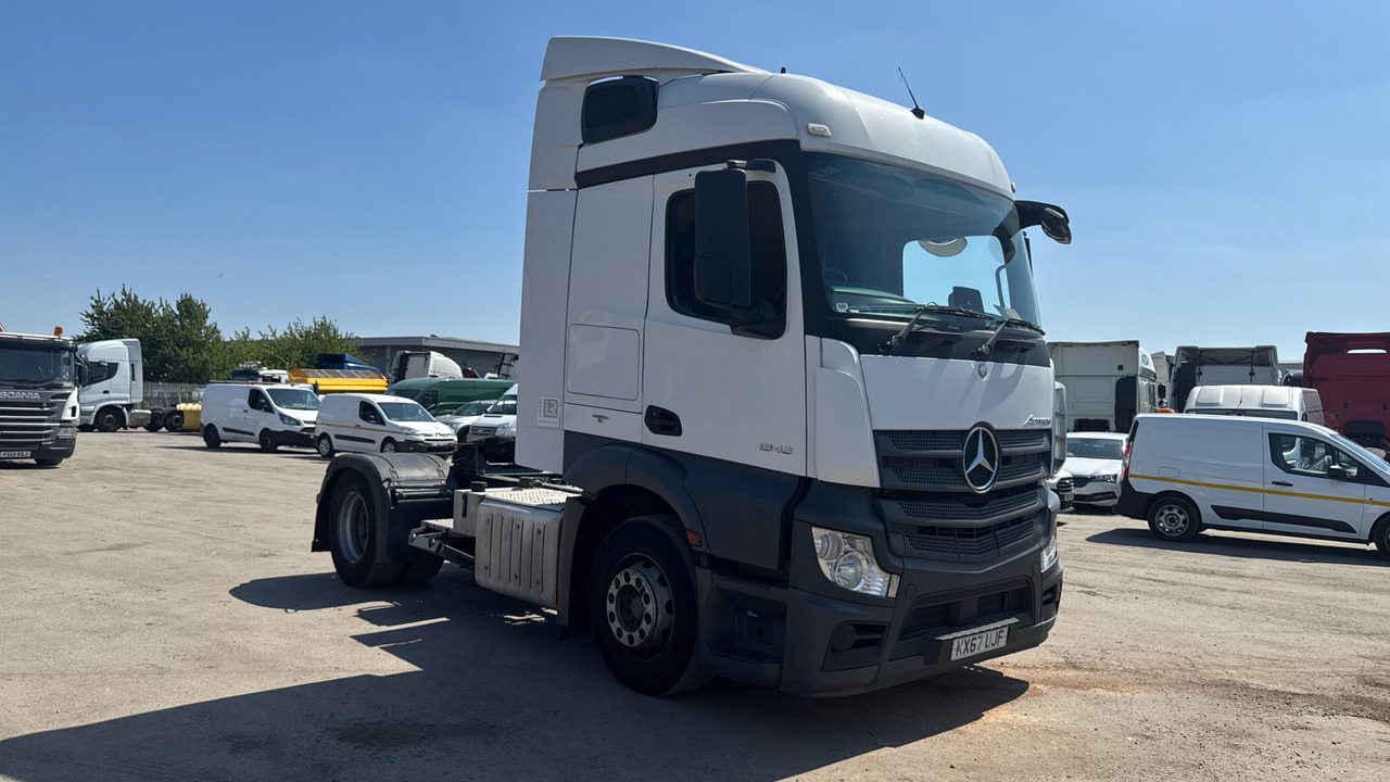 MERCEDES-BENZ ACTROS 1845 - Cabeza tractora: foto 1 MERCEDES-BENZ ACTROS 1845 - Cabeza tractora: foto 1