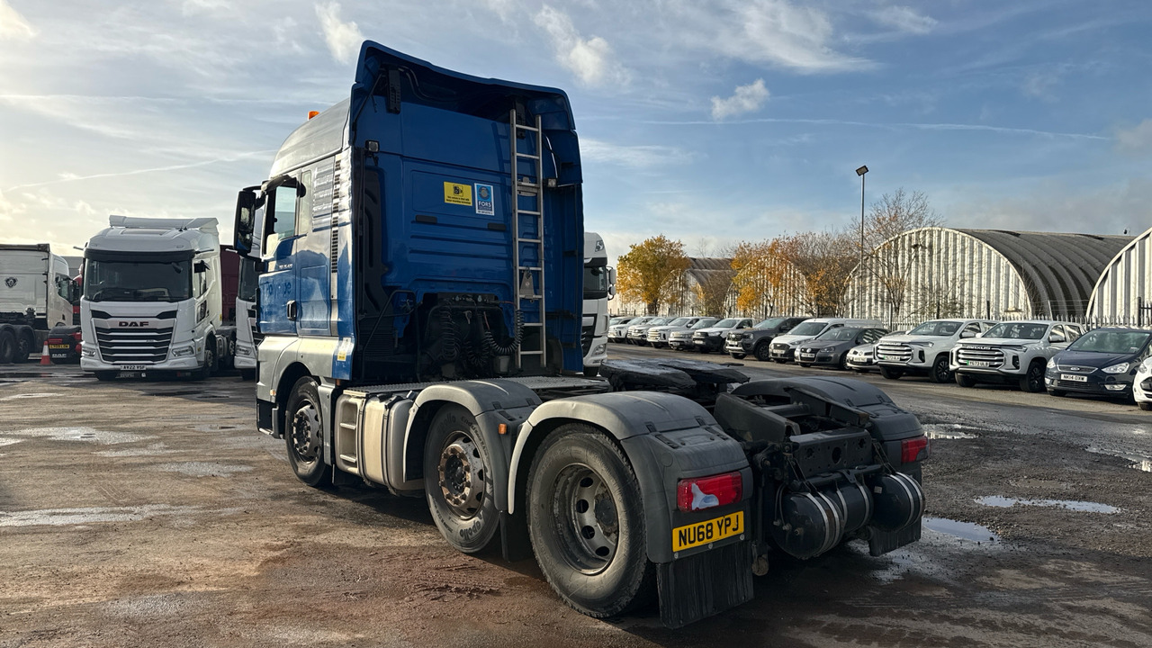 Man TGS 26.420 - Cabeza tractora: foto 3 Man TGS 26.420 - Cabeza tractora: foto 3