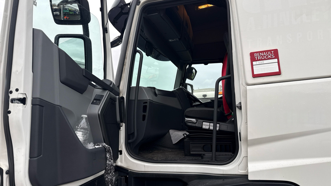 Cabeza tractora RENAULT T  460: foto 12