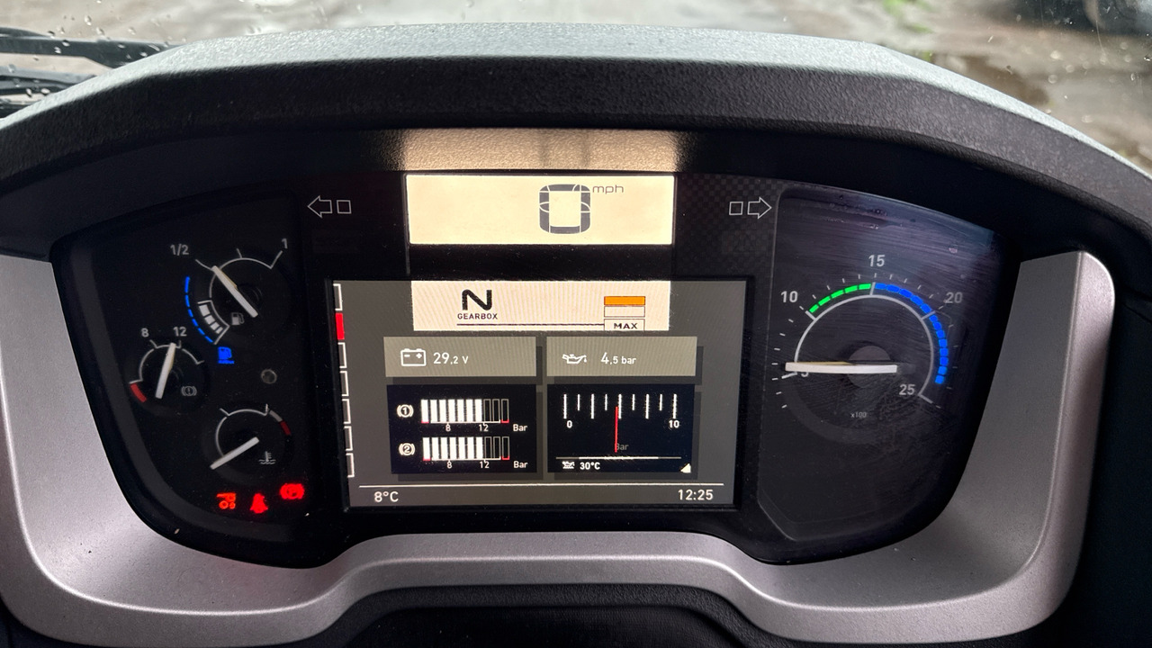 Cabeza tractora RENAULT T  460: foto 6