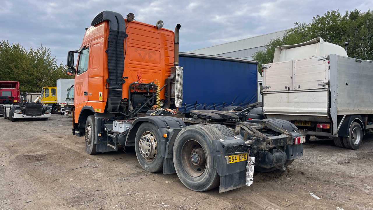 VOLVO FH 12 - Cabeza tractora: foto 4 VOLVO FH 12 - Cabeza tractora: foto 4