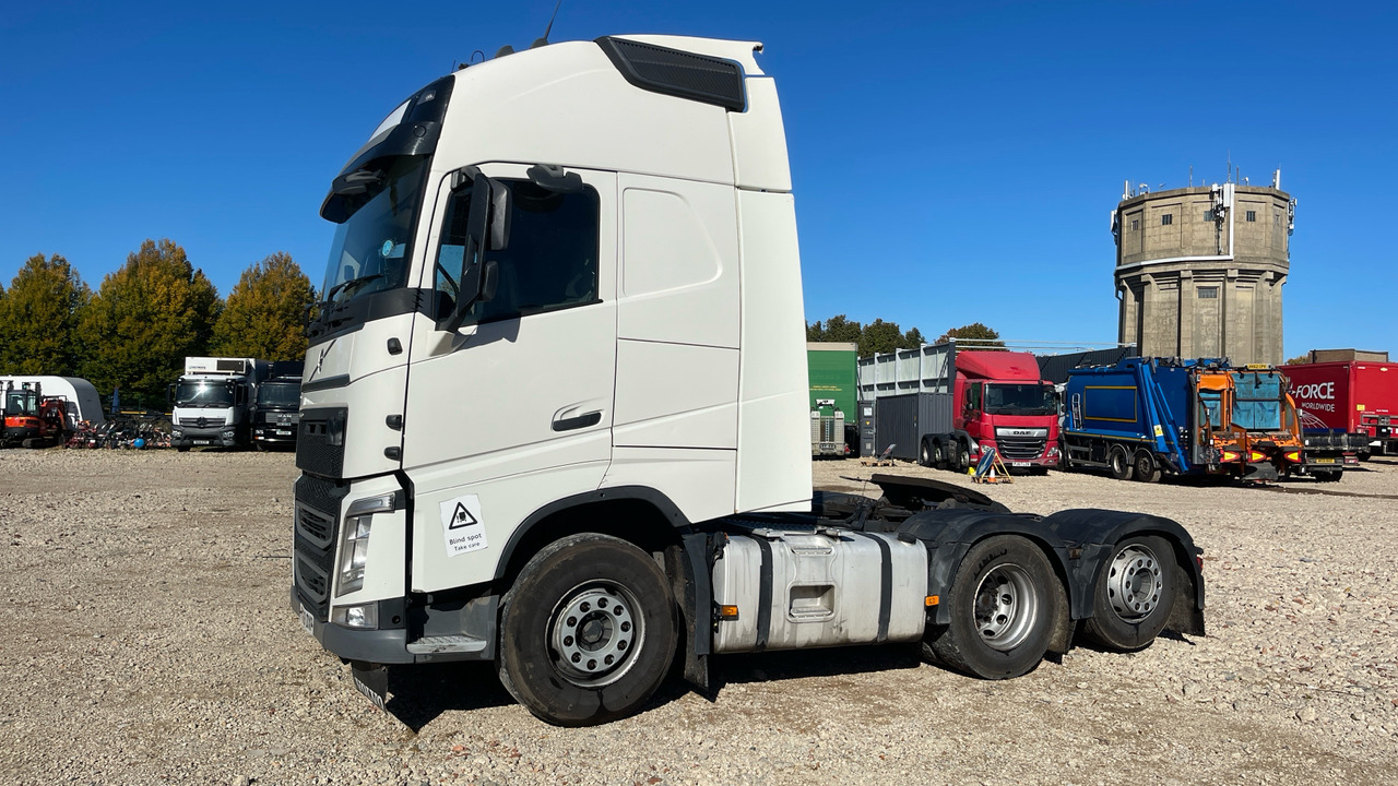 Volvo FH 500 - Cabeza tractora: foto 2 Volvo FH 500 - Cabeza tractora: foto 2