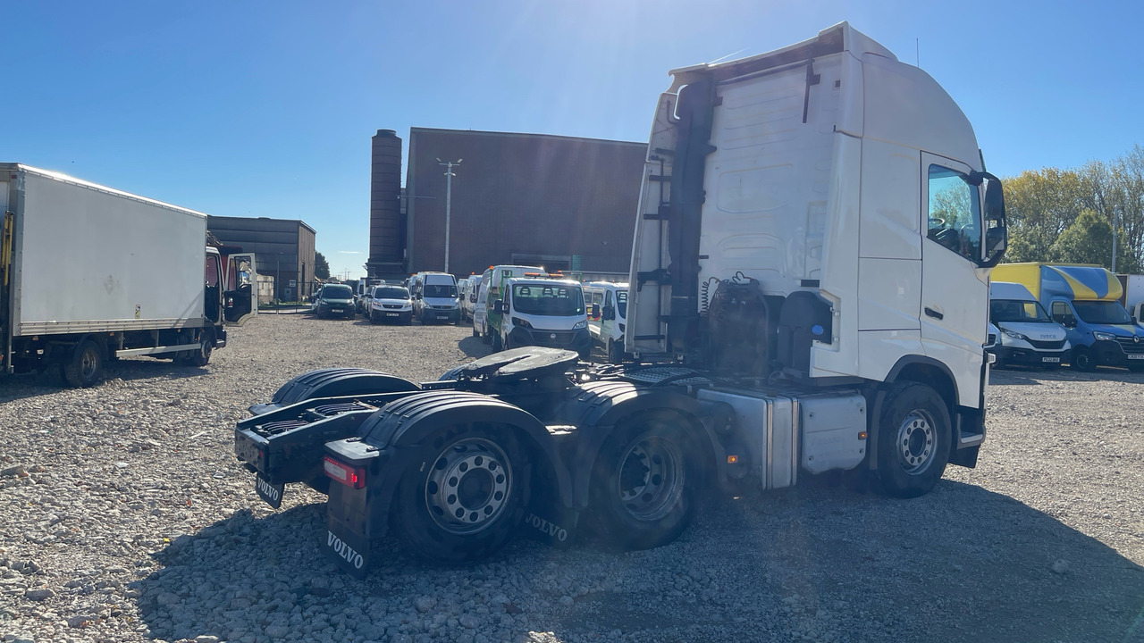 Volvo FH 500 - Cabeza tractora: foto 4 Volvo FH 500 - Cabeza tractora: foto 4