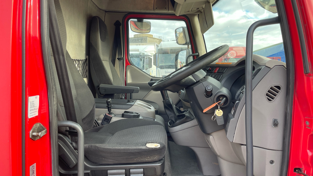 DAF LF 150 - Grua de remolque autos: foto 5 DAF LF 150 - Grua de remolque autos: foto 5