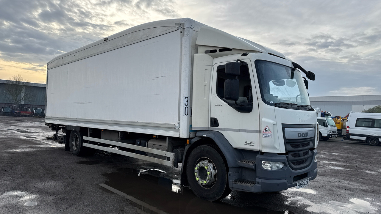 DAF LF 280 - Camión frigorífico: foto 1 DAF LF 280 - Camión frigorífico: foto 1