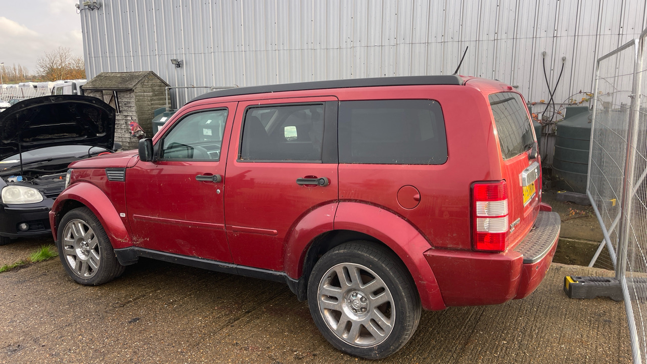 DODGE NITRO SXT - Coche familiar: foto 4 DODGE NITRO SXT - Coche familiar: foto 4