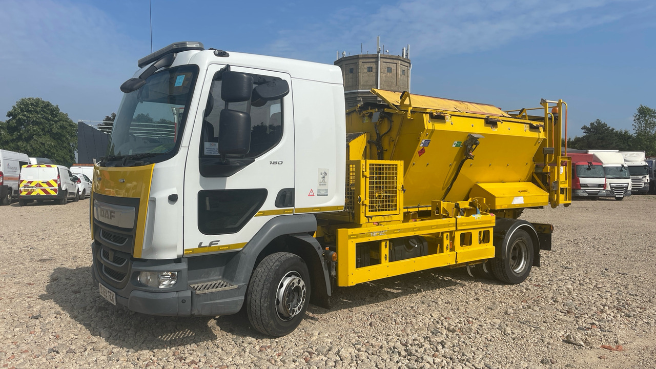 Daf LF 180 - Construcción de carreteras: foto 2 Daf LF 180 - Construcción de carreteras: foto 2