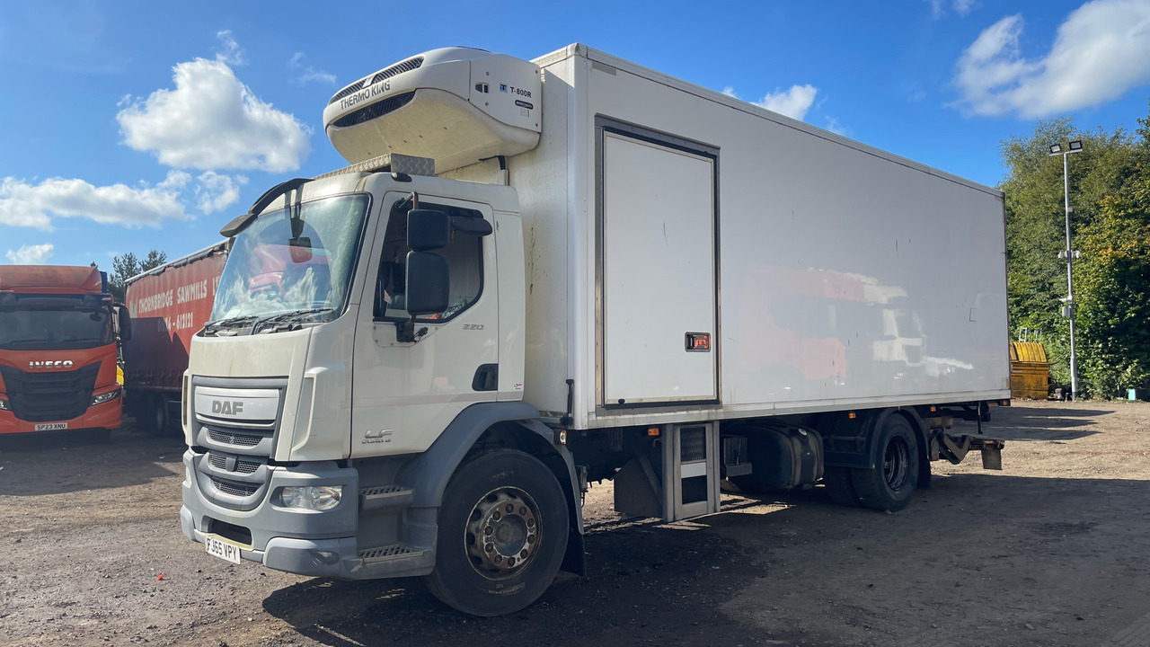 Daf LF 220 - Camión frigorífico: foto 2 Daf LF 220 - Camión frigorífico: foto 2