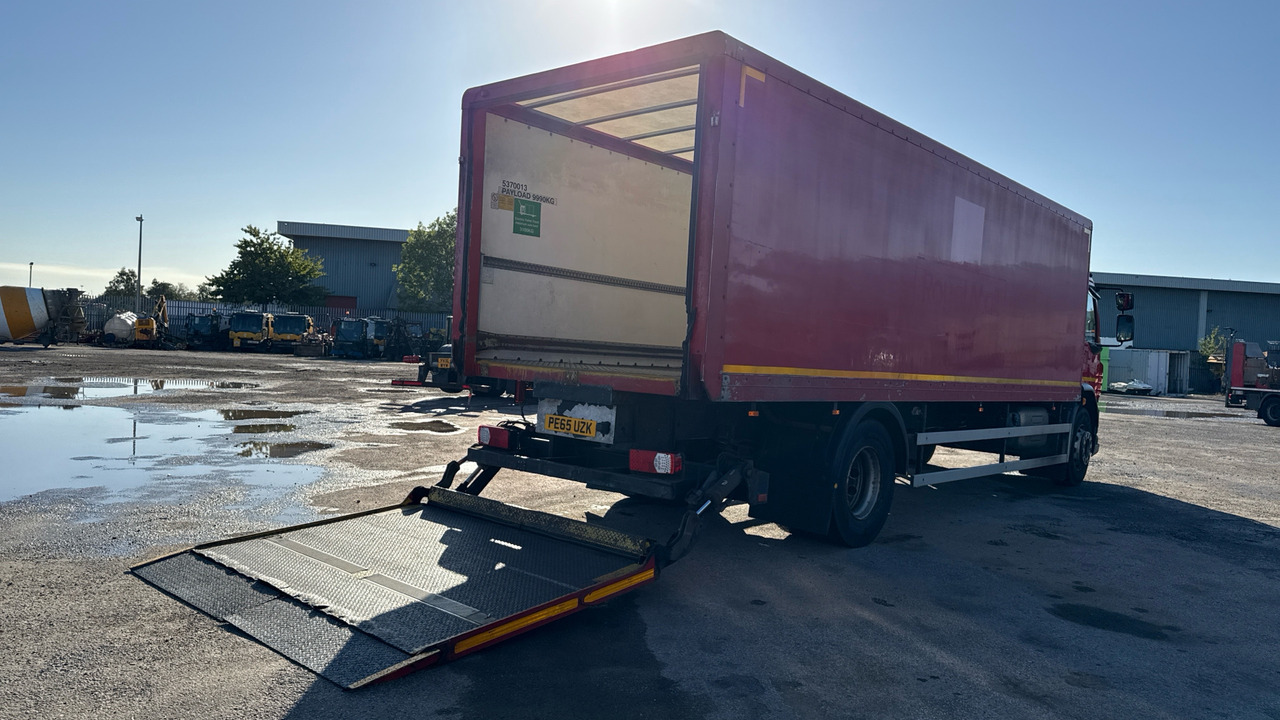 Daf LF 220 - Camión caja cerrada: foto 4 Daf LF 220 - Camión caja cerrada: foto 4