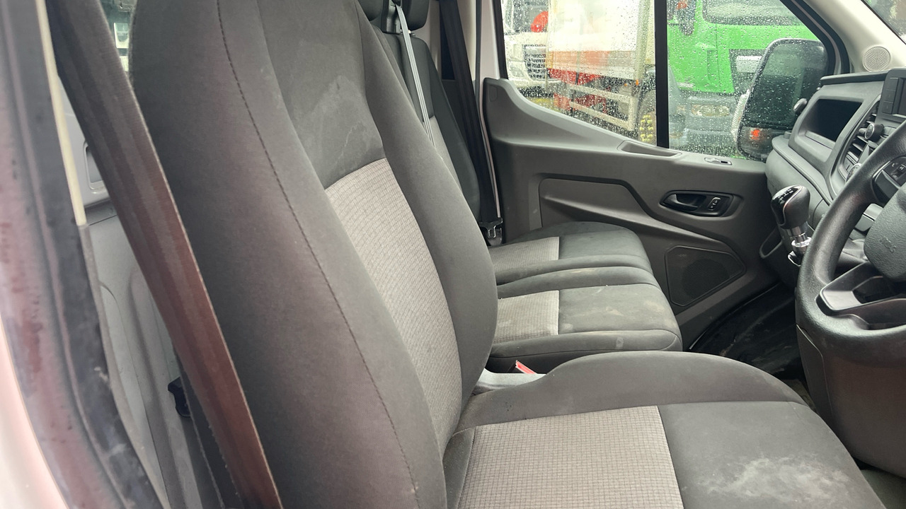 FORD TRANSIT 350 2.0 TDCi 130PS LEADER - Furgoneta caja abierta: foto 5 FORD TRANSIT 350 2.0 TDCi 130PS LEADER - Furgoneta caja abierta: foto 5