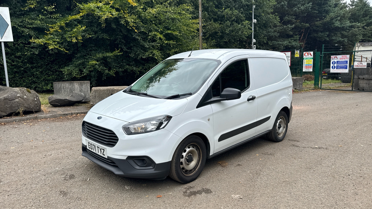 FORD TRANSIT COURIER 1.5 TDCI 75PS - Furgoneta pequeña: foto 2 FORD TRANSIT COURIER 1.5 TDCI 75PS - Furgoneta pequeña: foto 2