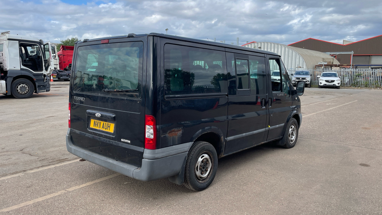 FORD TRANSIT T280S TREND TDCi 115ps - Minibús, Furgoneta de pasajeros: foto 4 FORD TRANSIT T280S TREND TDCi 115ps - Minibús, Furgoneta de pasajeros: foto 4