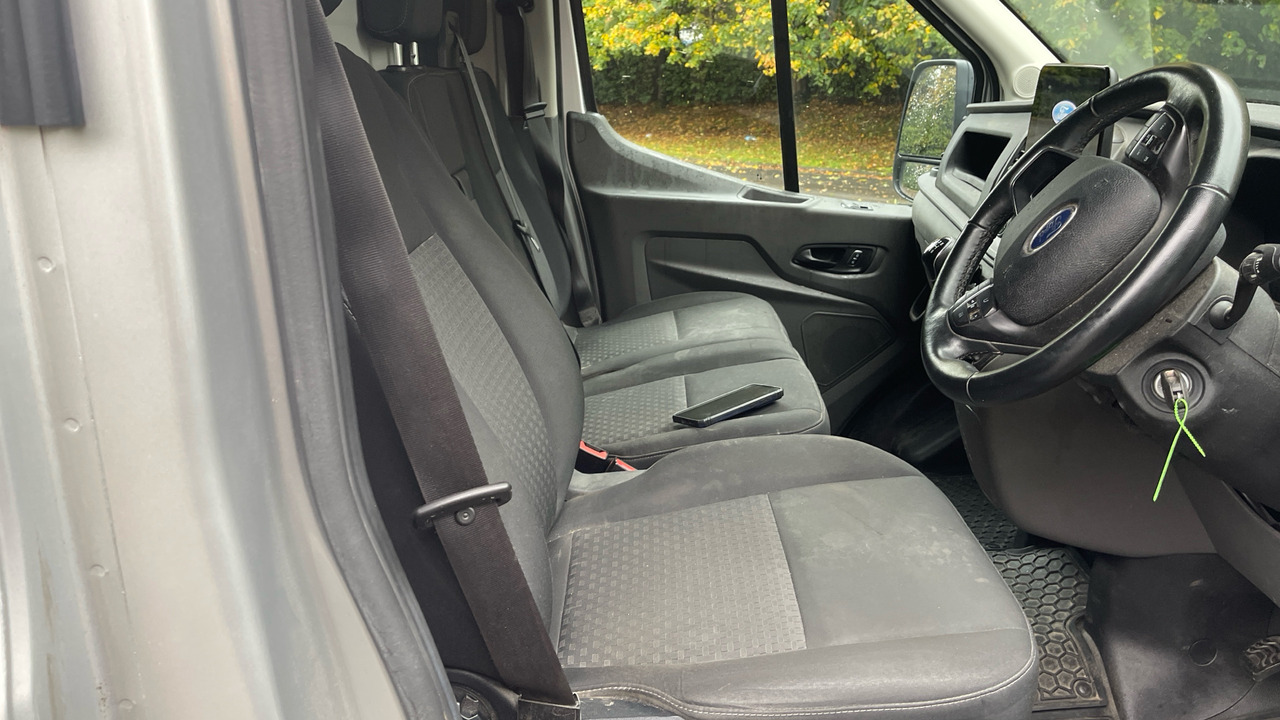 Ford Transit 290 2.0 TDCI 130PS TREND - Furgoneta pequeña: foto 5 Ford Transit 290 2.0 TDCI 130PS TREND - Furgoneta pequeña: foto 5