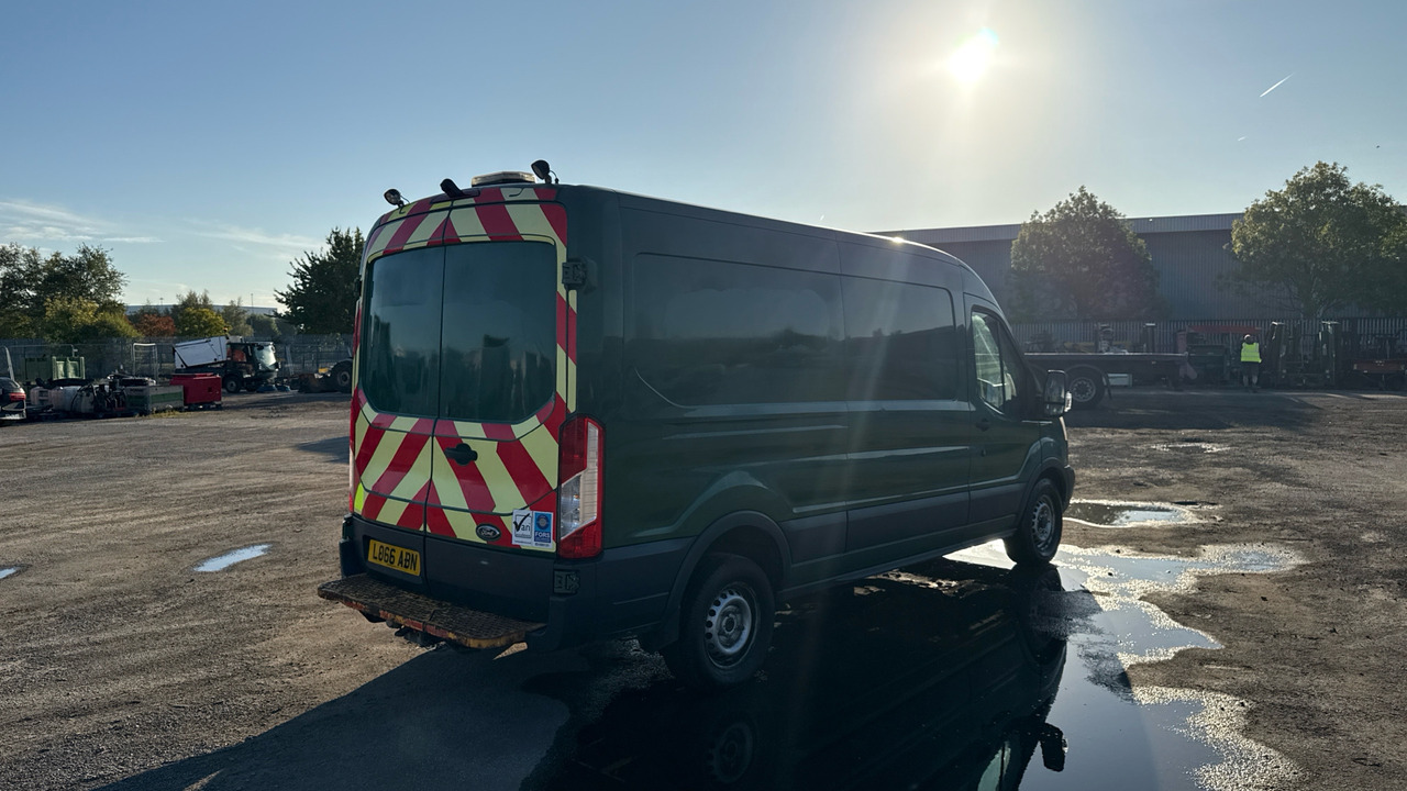 Ford Transit 350 2.0 TDCI 130PS - Furgón: foto 4 Ford Transit 350 2.0 TDCI 130PS - Furgón: foto 4