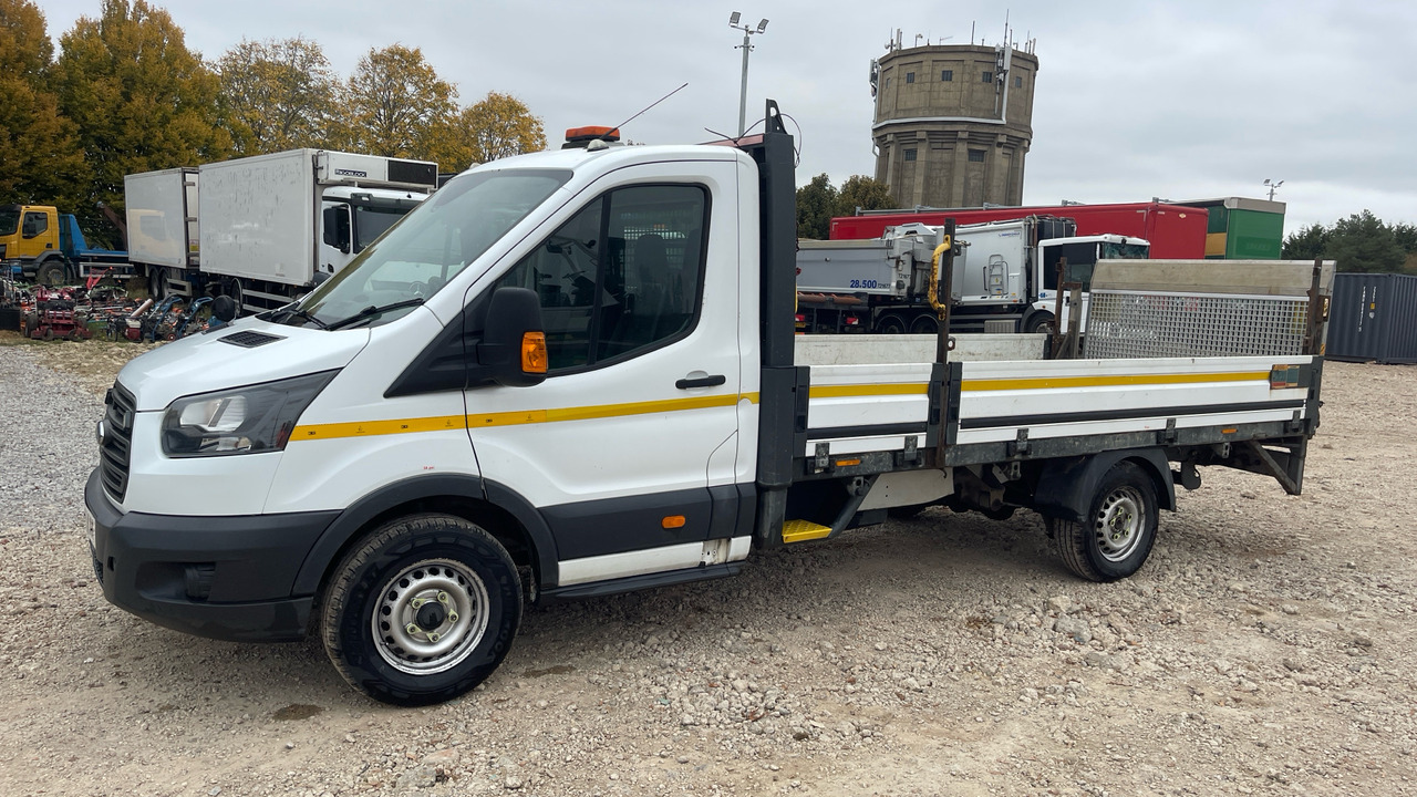 Ford Transit 350 2.0 TDCI 130PS - Furgoneta caja abierta: foto 2 Ford Transit 350 2.0 TDCI 130PS - Furgoneta caja abierta: foto 2