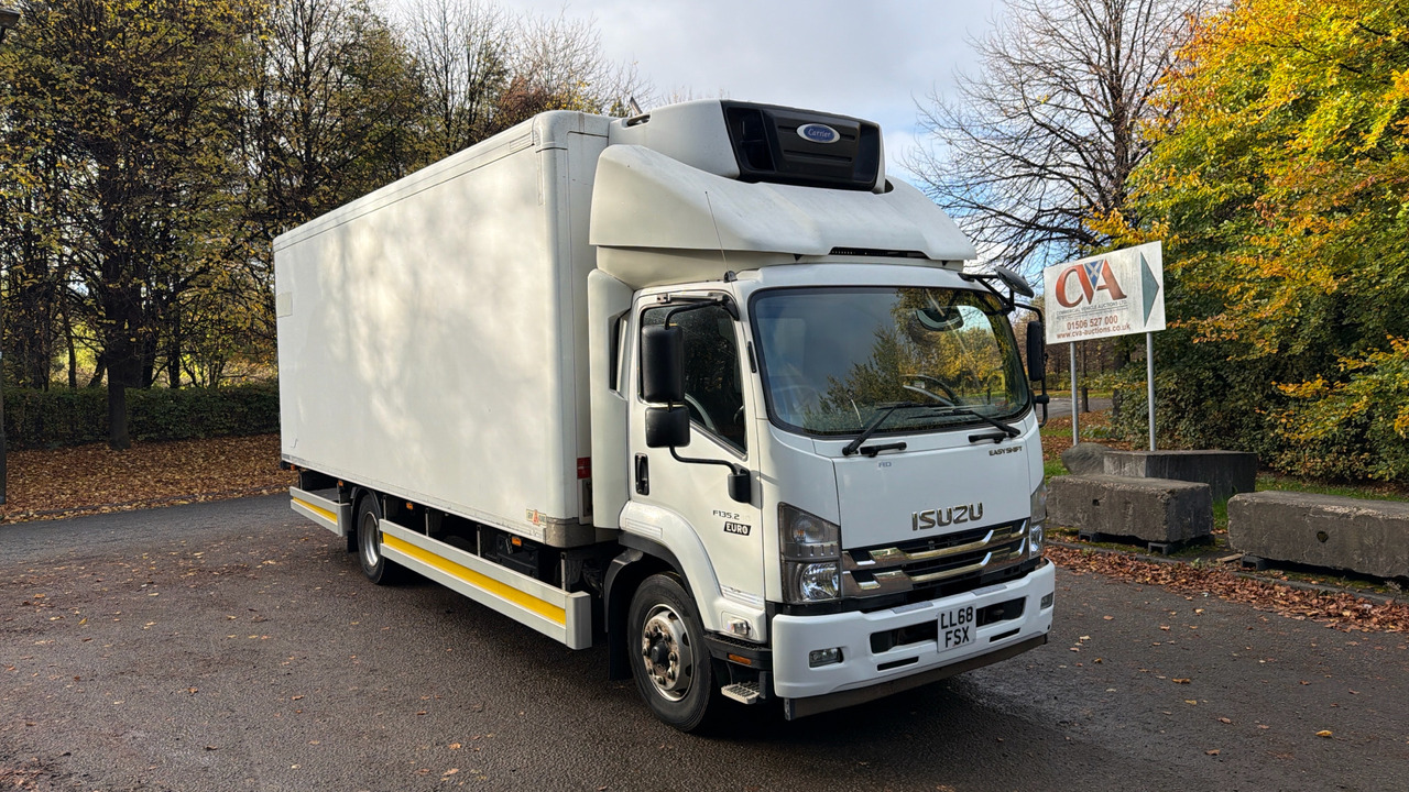 ISUZU FORWARD F135.240 - Camión frigorífico: foto 1 ISUZU FORWARD F135.240 - Camión frigorífico: foto 1