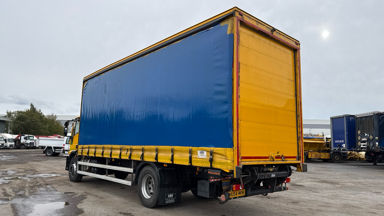 Iveco EUROCARGO 180E - Camión lona: foto 3 Iveco EUROCARGO 180E - Camión lona: foto 3