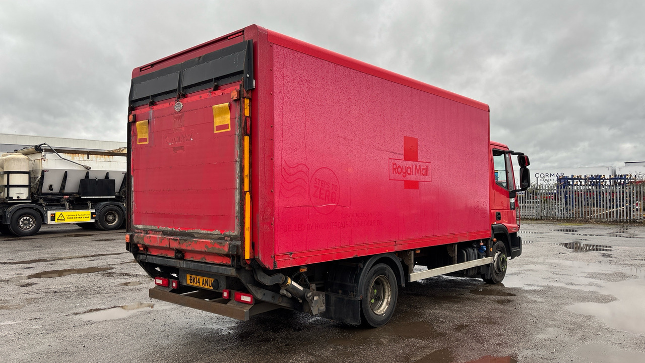 Iveco Eurocargo 75E16 - Camión caja cerrada: foto 4 Iveco Eurocargo 75E16 - Camión caja cerrada: foto 4