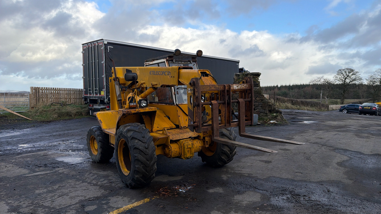 JCB 520-4 - Manipulador telescópico: foto 1 JCB 520-4 - Manipulador telescópico: foto 1