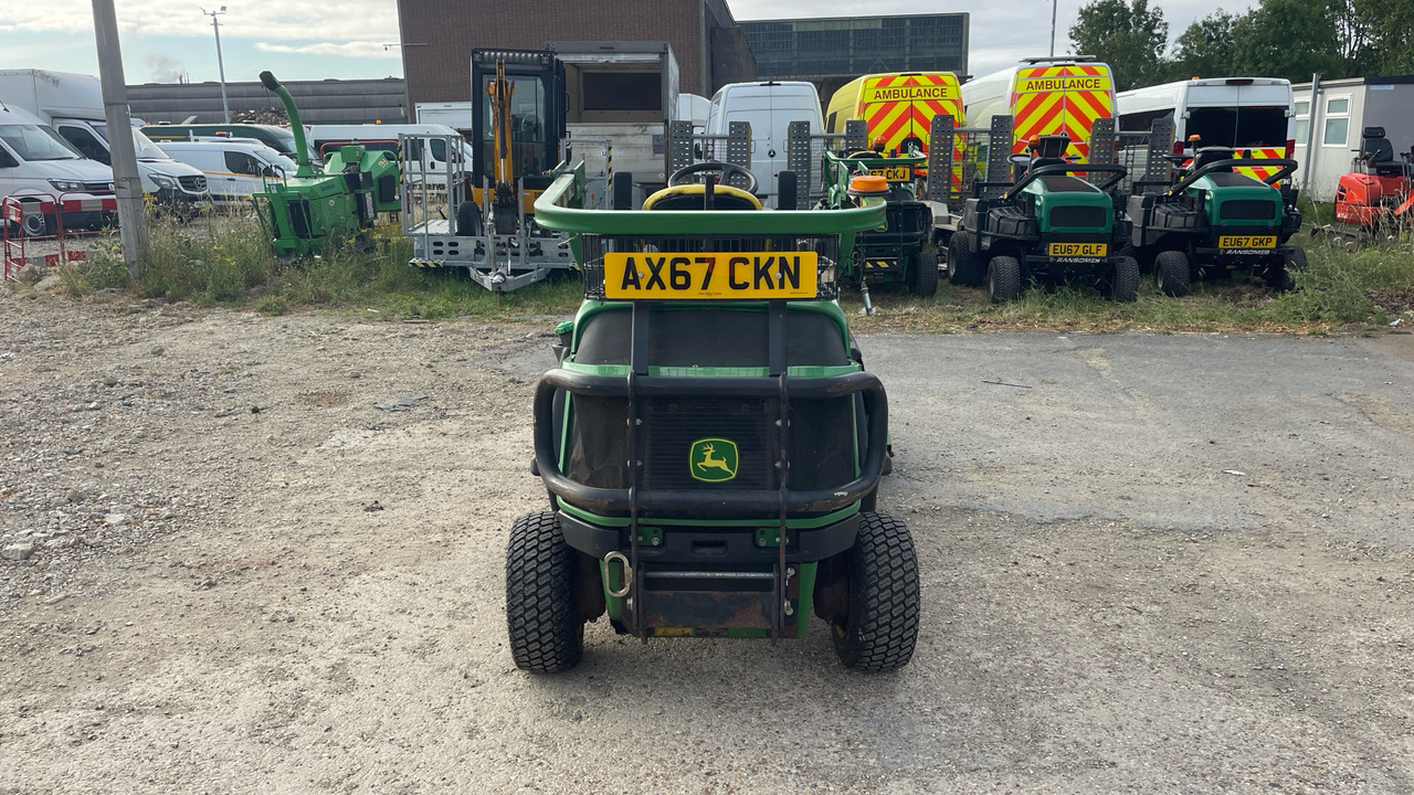 Cortacésped JOHN DEERE 1570 1570: foto 9